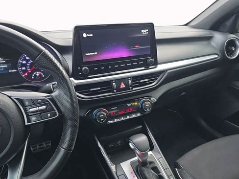 Used 2022 Kia Forte GT-Line w/ GT-Line Technology Package image 21