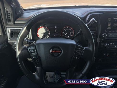 Used 2021 Nissan Titan PRO-4X w/ Pro-4x Convenience Package image 10