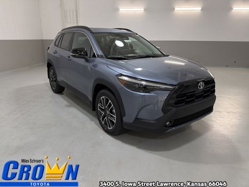 New 2026 Toyota Corolla Cross XLE AWD/4WD image 4