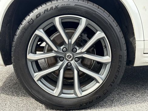 Used 2019 Volvo XC90 T6 Momentum w/ Advanced Package image 30