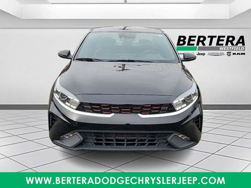 Used 2023 Kia Forte GT-Line image 2