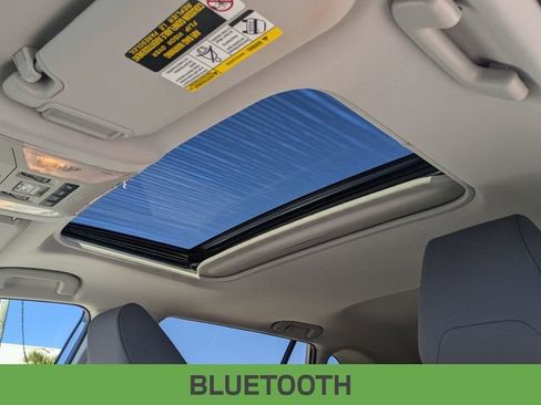 Used 2020 Toyota RAV4 XLE image 17