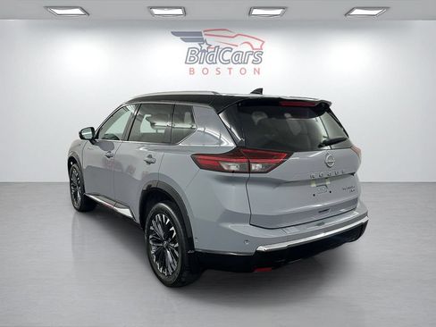 Used 2024 Nissan Rogue Platinum w/ Platinum Premium Package AWD/4WD image 6