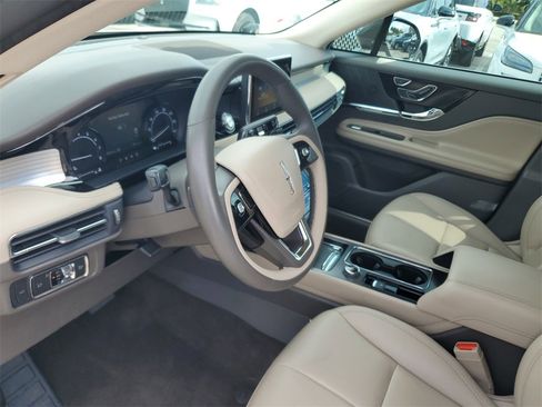 Used 2022 Lincoln Corsair FWD image 20
