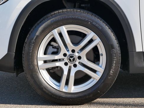 Used 2021 Mercedes-Benz GLA 250 4MATIC image 52