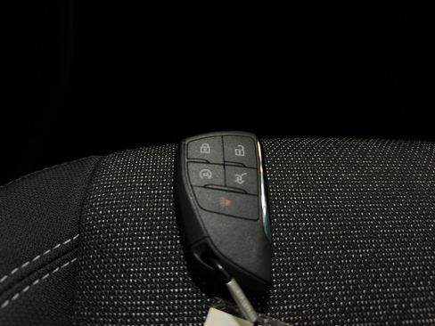 New 2026 Chevrolet Traverse LT w/ LPO, Floor Liner Package image 33