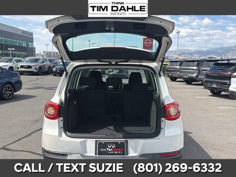 Used 2011 Volkswagen Tiguan S FWD image 7
