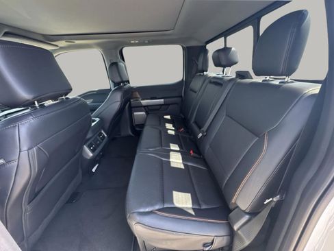 New 2025 Ford F250 Lariat w/ Lariat Ultimate Package image 94