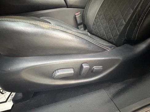 Used 2016 Nissan Maxima Platinum FWD image 29