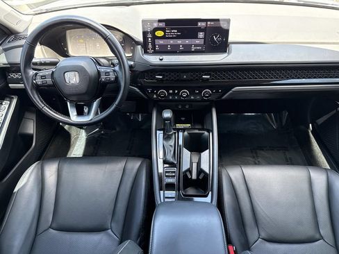 Used 2024 Honda Accord Touring image 19