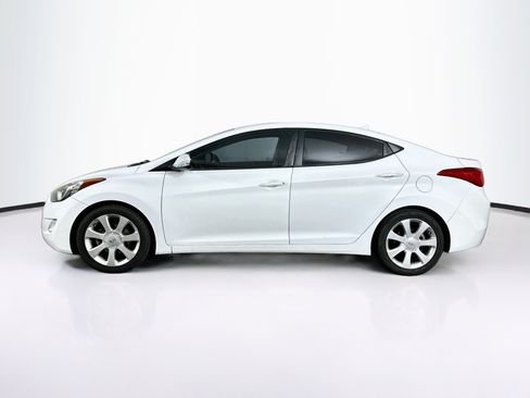 Used 2013 Hyundai Elantra Limited FWD image 4