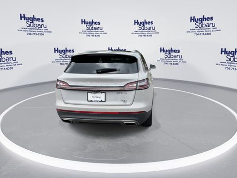 Used 2020 Lincoln Nautilus Reserve AWD/4WD image 9