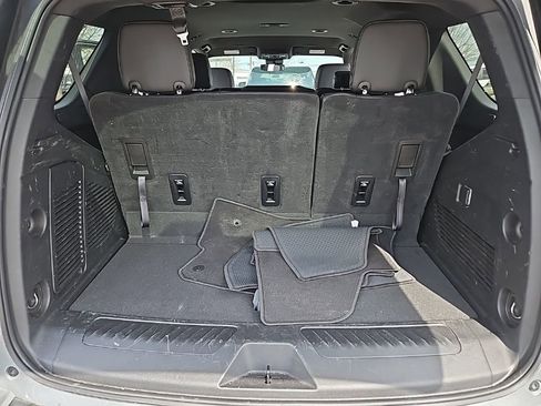 Used 2025 Chevrolet Tahoe LT image 10