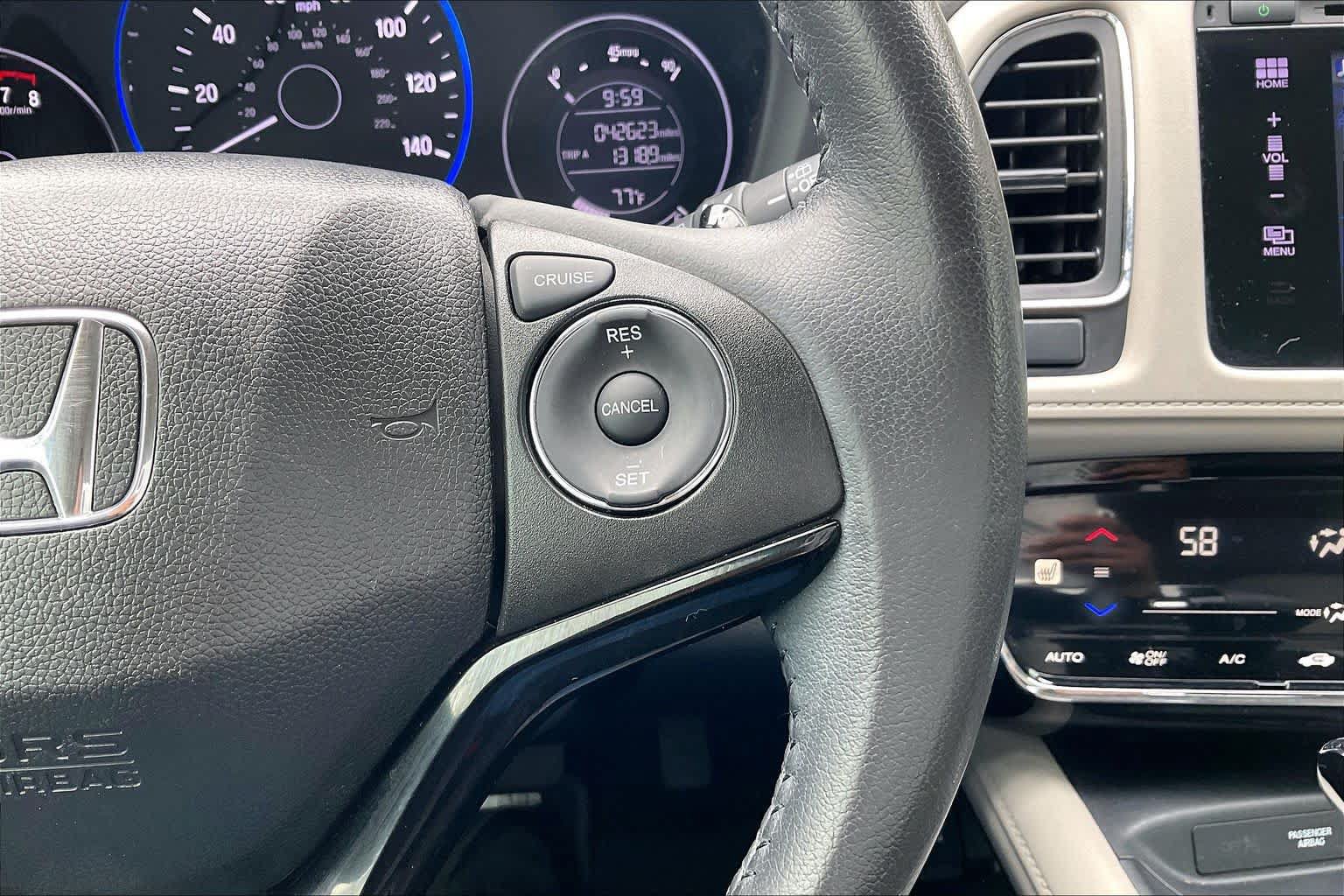 Used 2017 Honda HR-V EX-L image 23