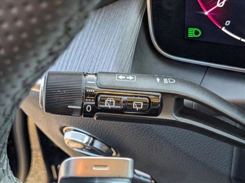 Certified 2025 Mercedes-Benz GLC 300 image 16