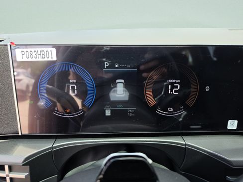 New 2026 Hyundai Santa Fe SEL FWD image 34