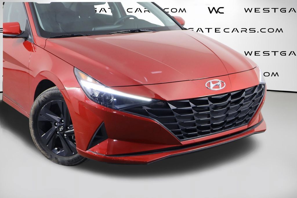 Used 2021 Hyundai Elantra Blue FWD image 45