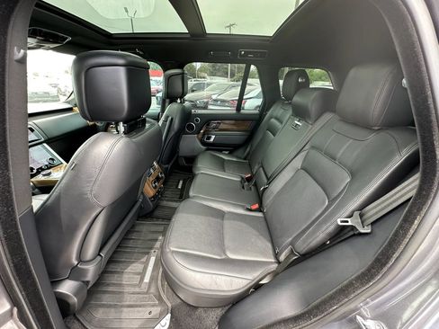 Used 2018 Land Rover Range Rover HSE AWD/4WD image 16