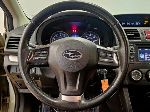 Used 2013 Subaru Crosstrek 2.0i Limited image 16