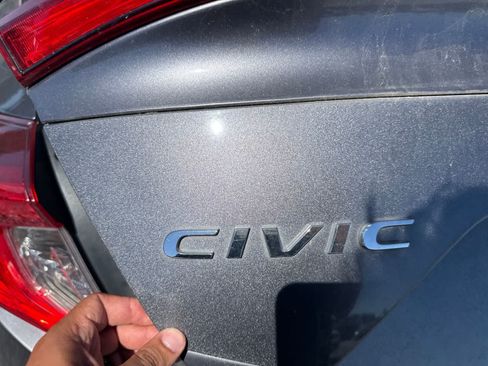 Used 2017 Honda Civic EX image 12