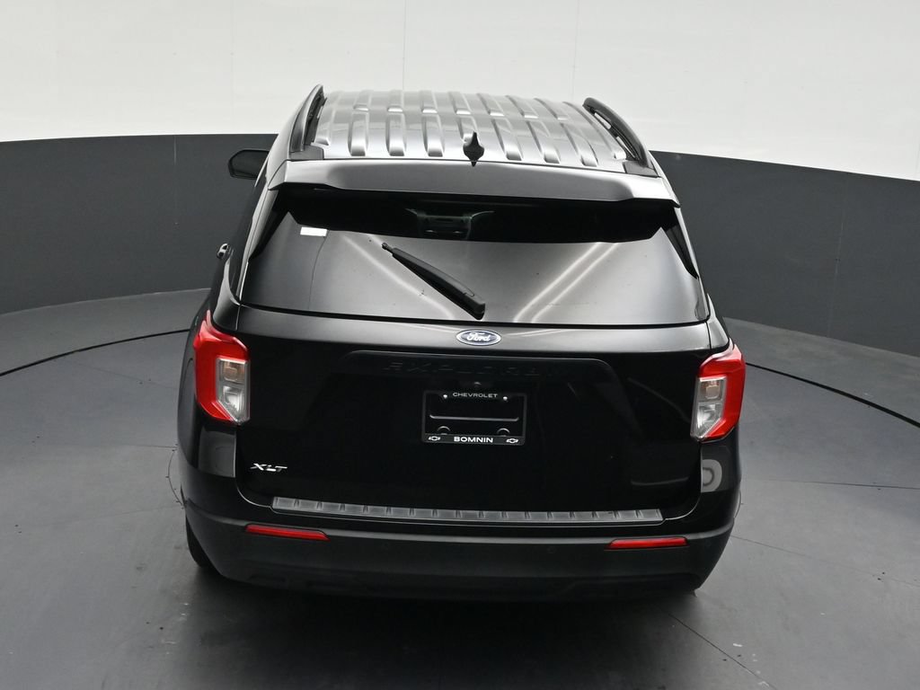 Used 2021 Ford Explorer XLT RWD image 24