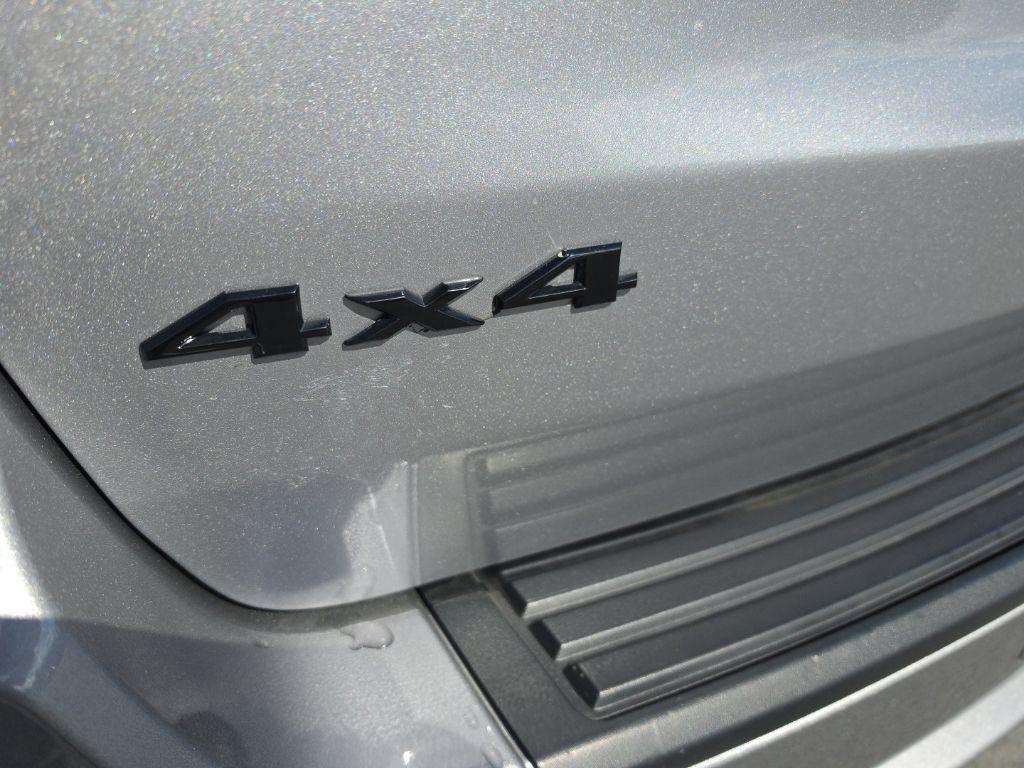 Used 2021 Jeep Grand Cherokee Laredo X AWD/4WD image 34