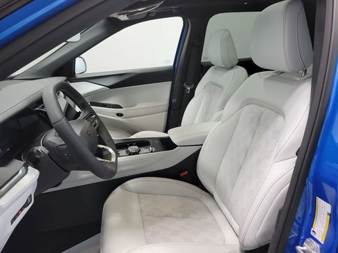 New 2026 Jeep Cherokee Overland w/ Trailer Tow Group image 15