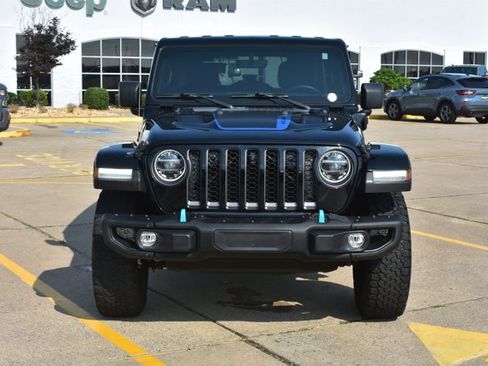 Used 2022 Jeep Wrangler Unlimited Rubicon 4xe w/ Steel Bumper Group AWD/4WD image 2