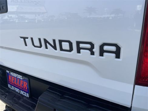 Used 2018 Toyota Tundra SR image 29