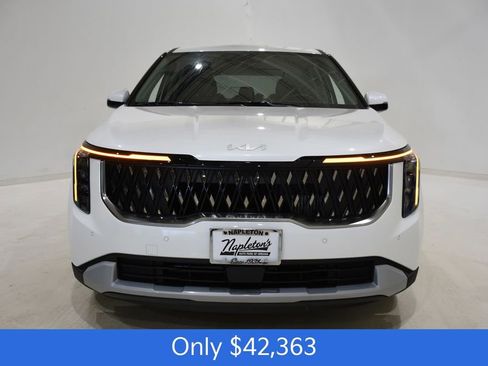 New 2026 Kia Carnival LXS image 2