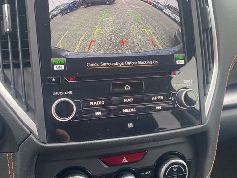 Used 2019 Subaru Crosstrek 2.0i Limited w/ Moonroof Package w/Navigation image 4