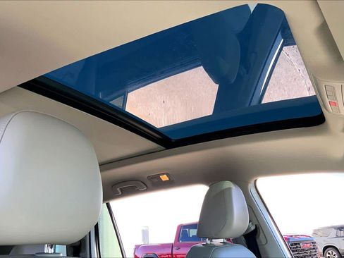 Used 2019 Volkswagen Atlas SEL image 14