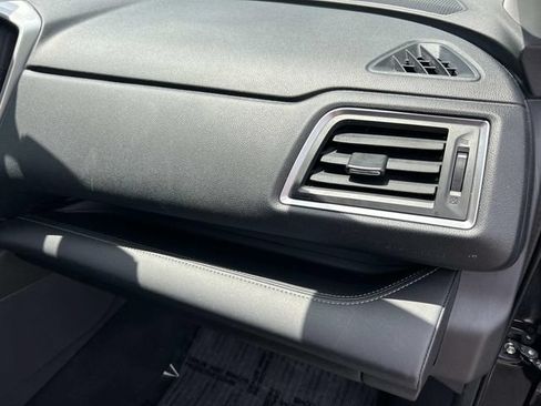 Used 2023 Subaru Ascent Limited AWD/4WD image 31
