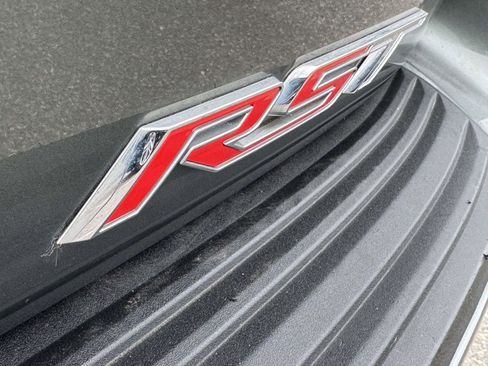 Used 2023 Chevrolet Suburban RST image 8