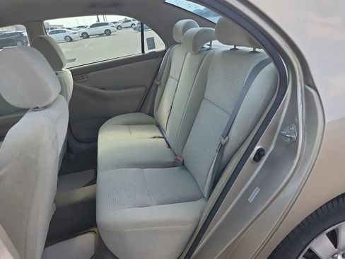 Used 2006 Toyota Corolla CE FWD image 9