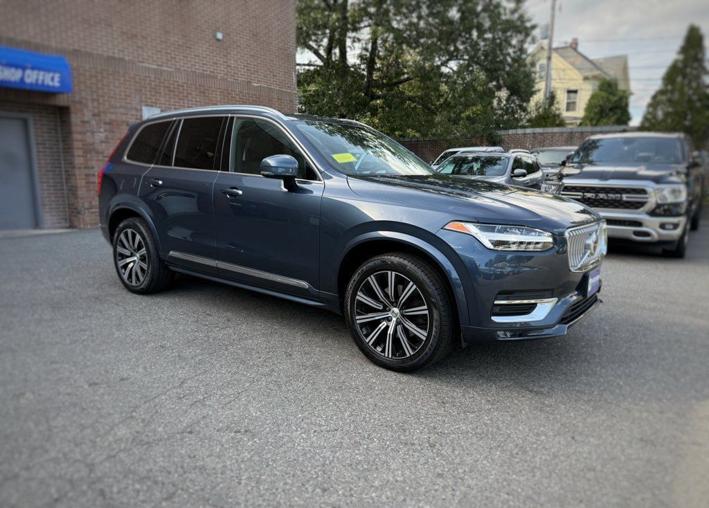 Used 2020 Volvo XC90 T6 Inscription w/ Protection Package Premier AWD/4WD image 3
