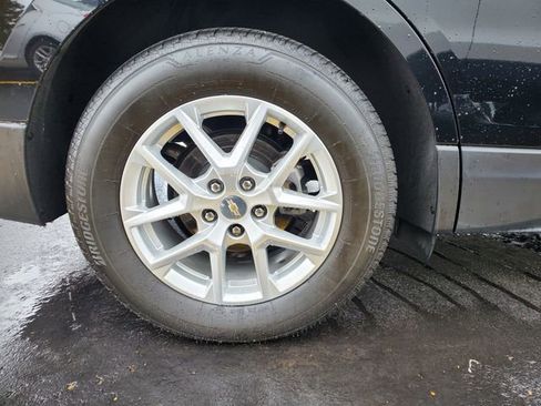 Certified 2024 Chevrolet Equinox LT w/ LPO, Floor Liner Package image 9