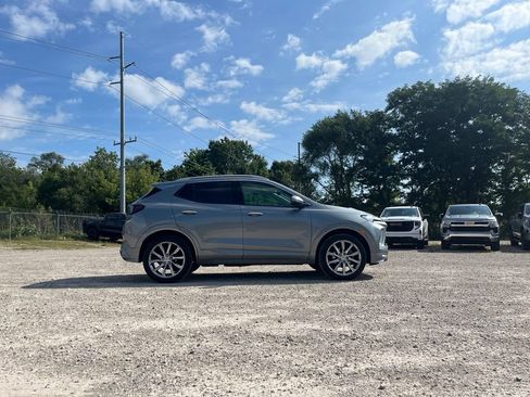 Used 2024 Buick Encore GX Avenir w/ Avenir Convenience Package AWD/4WD image 6