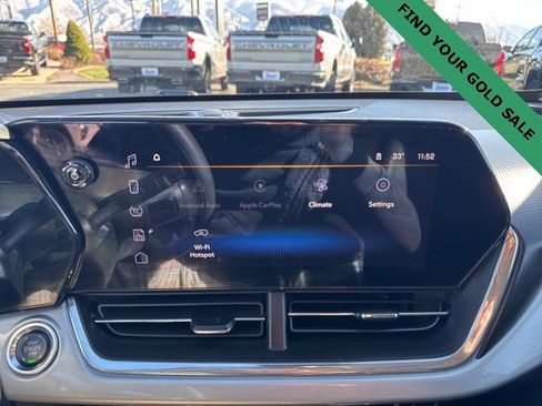 Certified 2025 Chevrolet Trax LT image 21