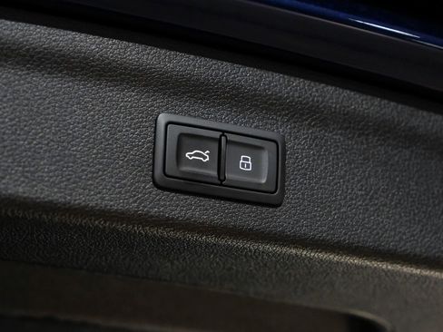 Used 2023 Audi Q3 2.0T Premium Plus w/ Premium Plus Package image 58