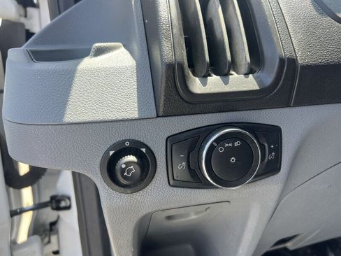 Used 2019 Ford Transit 250 148 Medium Roof w/ Interior Upgrade Package RWD image 13