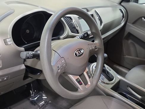 Used 2014 Kia Sportage LX AWD/4WD image 14