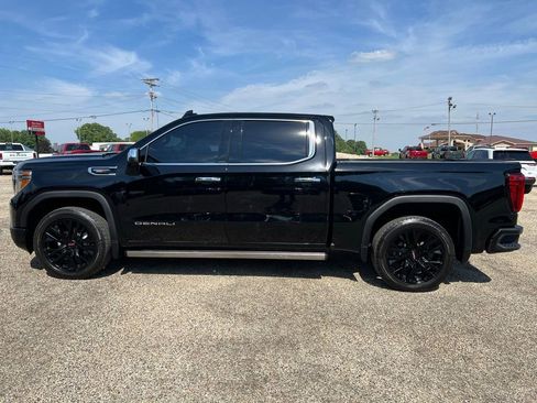 Used 2021 GMC Sierra 1500 Denali w/ Denali Ultimate Package AWD/4WD image 2