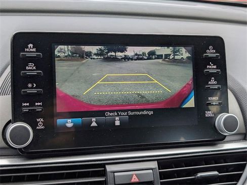 Used 2019 Honda Accord Sport image 17