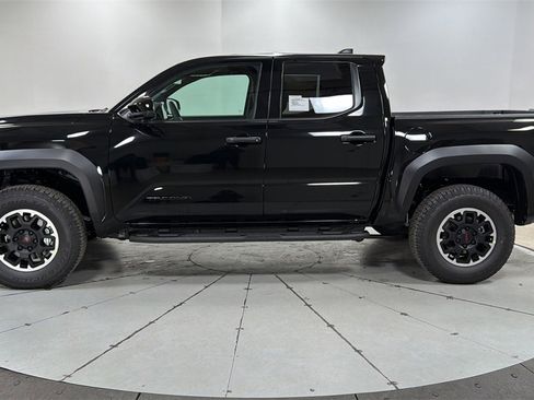 New 2026 Toyota Tacoma TRD Off-Road image 8