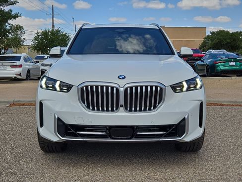 New 2026 BMW X5 xDrive40i w/ Climate Comfort Package AWD/4WD image 10