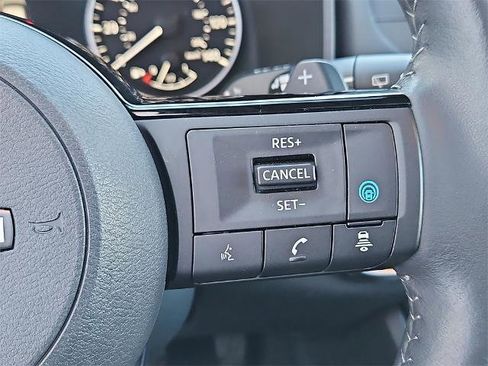 Certified 2023 Nissan Rogue SV w/ SV Premium B Package image 24