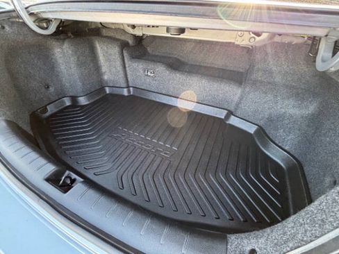 Used 2017 Honda Accord EX-L image 20