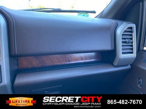 Used 2016 Ford F150 King Ranch w/ Equipment Group 601A Luxury AWD/4WD image 14