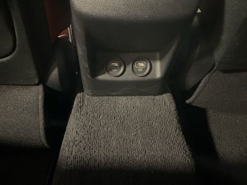 Used 2023 Kia K5 GT-Line image 32